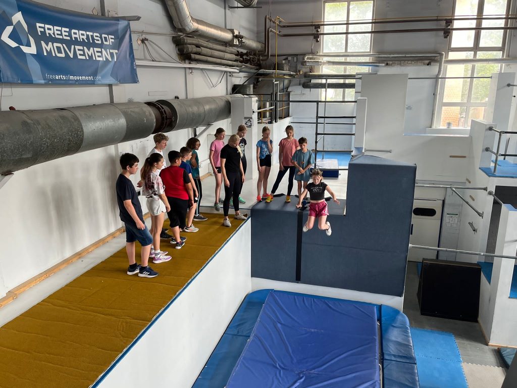 Städt Elsa Brändström Gymnasium München Ausbildungsrichtung Sg Ntg www.elsa.musin.de